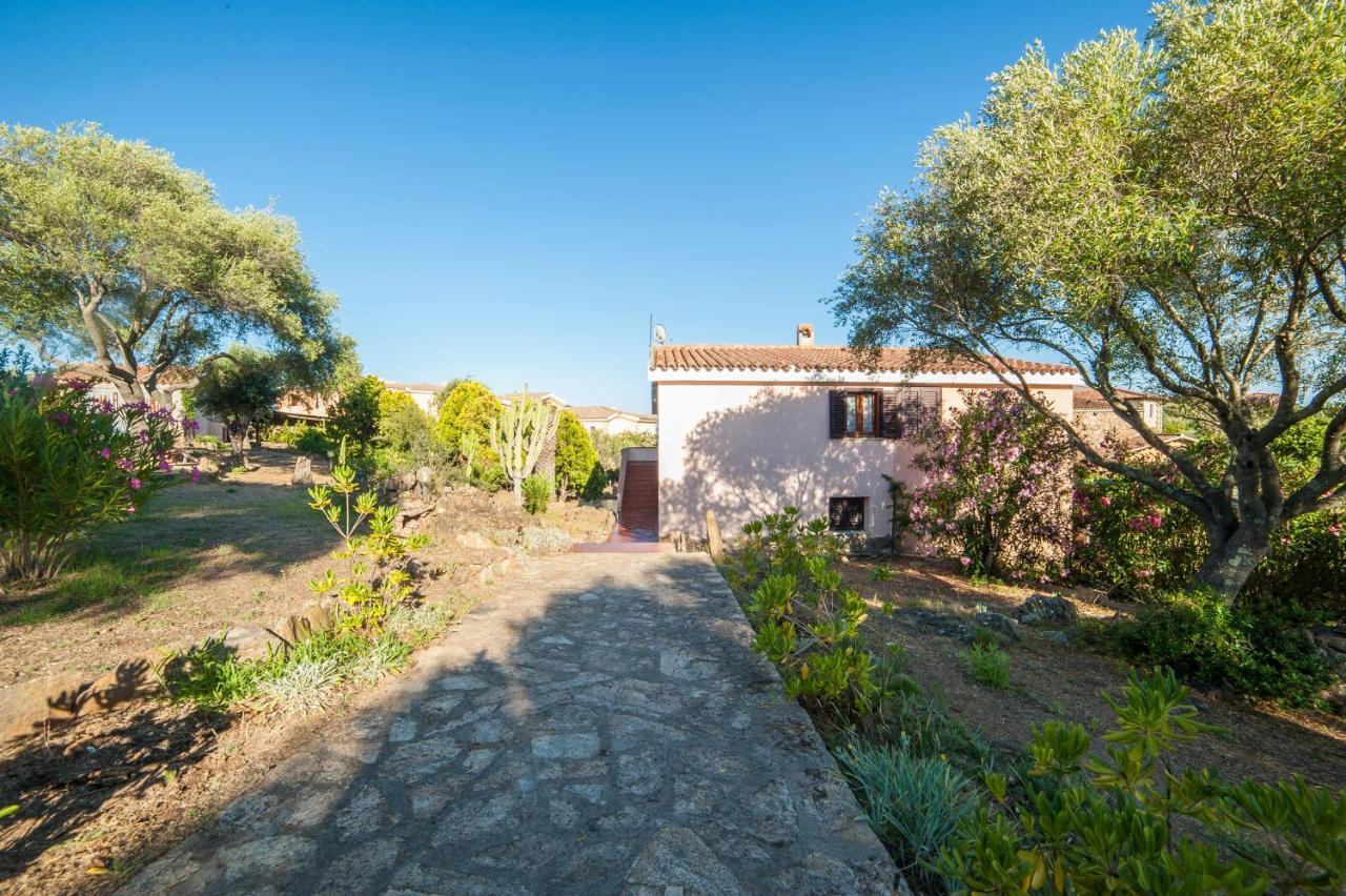 Villa Lilly Olbia Bagian luar foto